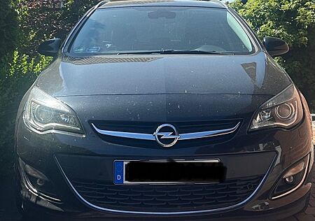Opel Astra Sports Tourer 1.7 CDTI Exklusiv 96kW E...