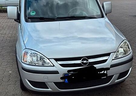 Opel Combo 1.4 TWINPORT ecoFLEX - Rollstuhlfahrzeug