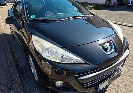 Peugeot 207 CC Sportliches Cabrio mit Sound
