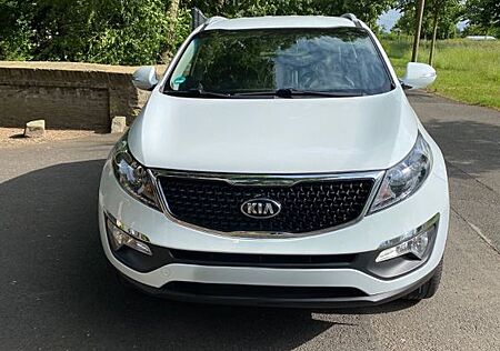 Kia Sportage 1.6 GDI 2WD Dream Team Edition Drea...
