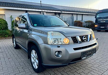 Nissan X-Trail LE 4X4*LEDER*XENON*PANORAMA*AHK*TÜV-NEU