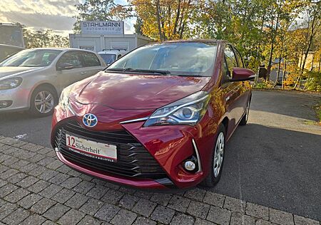Toyota Yaris Hybrid Comfort NAVI KAMERA AHK AUTOMATIK