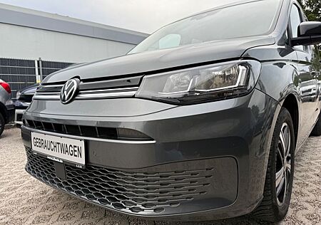 VW Caddy Volkswagen 2.0 TDI DSG Maxi Life Kamera Pdc Shz Ahk