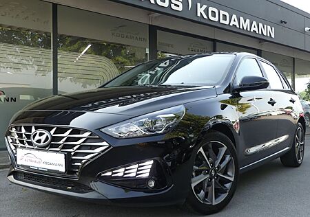 Hyundai i30 Trend Mild-Hybrid*PDC*SHZ*17"*CarPlay*Kamera