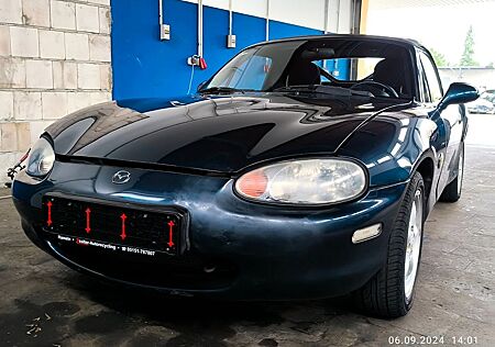 Mazda MX-5 1.6 i Roadster