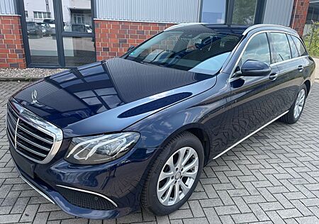 Mercedes-Benz E 250 E -Klasse T-Modell Kombi Exclusive-Ausst