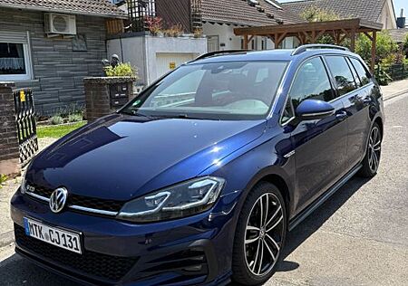 VW Golf Volkswagen 2.0 TDI DSG GTD Variant GTD