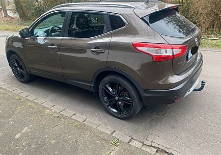Nissan Qashqai VOLLausstattung 1.6 dCi DPF Tekna diesel