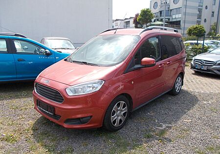 Ford Tourneo Courier Titanium