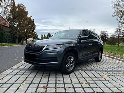 Skoda Kodiaq Style 4x4 /DSG/NAV/CAM/STHZ/7 SITZ/PDC