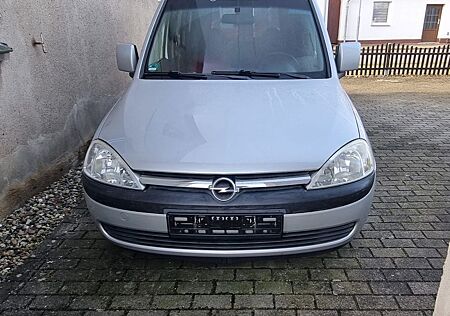 Opel Combo C 1,6 - Tour