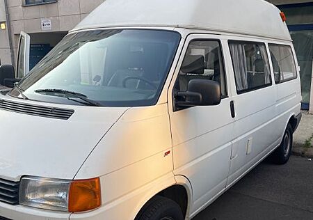VW T4 Caravelle Volkswagen 2.4 D lang Standard