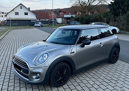 MINI One One