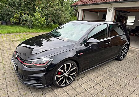 VW Golf Volkswagen 2.0 TSI BMT DSG GTI GTI