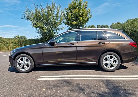 Mercedes-Benz C 220 T Automatik AHK SHZ