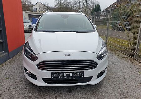 Ford S-Max Titanium,7 Sitze,AHK,