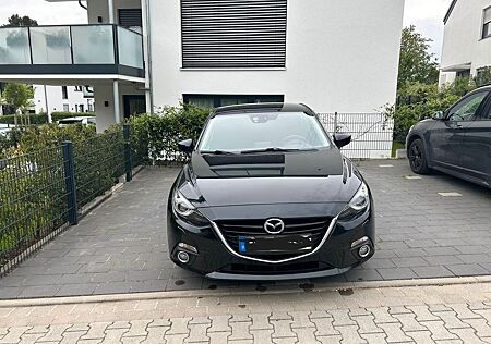 Mazda 3 2.0 SKYACTIV-G 120 Sports-Line Sports-Line
