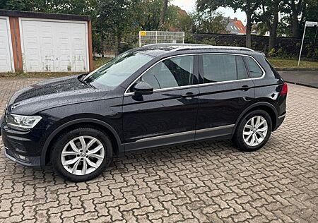 VW Tiguan Volkswagen Highline BMT/Start-Stopp 4Motion*Kamera