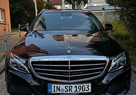 Mercedes-Benz C 220 d 4MATIC T AVANTGARDE Autom. AVANTGARDE