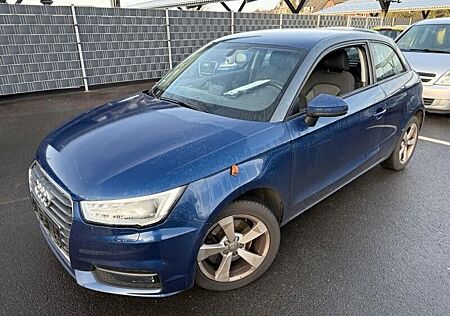 Audi A1 1.4 TFSI sport Navi Xenon **GARANTIE**