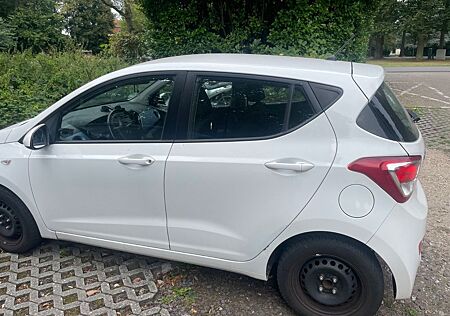 Hyundai i10 1.2 FIFA World Cup Edition FIFA World Cu...