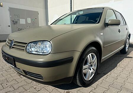 VW Golf Volkswagen IV1.6 Tüv- Inspektion neu- 2.Hand !!! 5-Tür