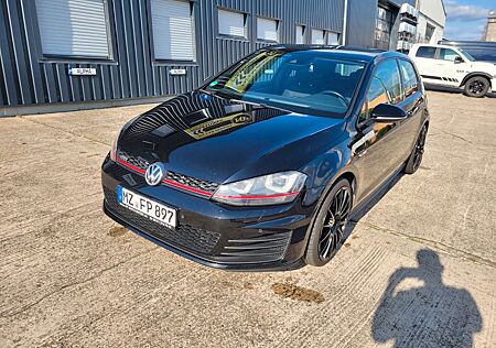 VW Golf Volkswagen 2.0 TSI BMT GTI GTI