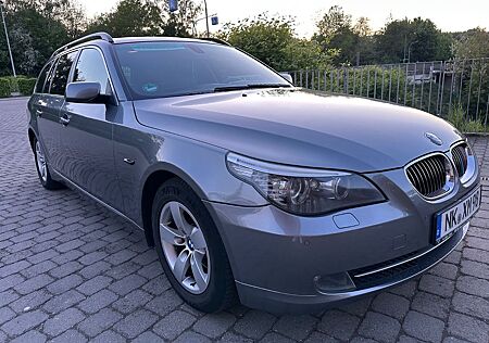 BMW 523i touring -