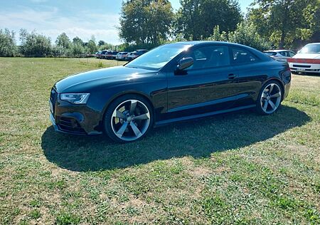 Audi RS5 4.2 FSI S tronic quattro -
