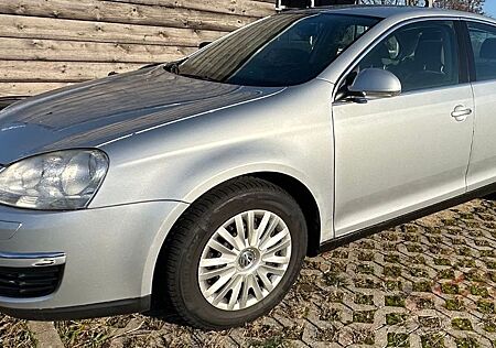 VW Jetta Volkswagen 1.6 Comfortline SH Klima