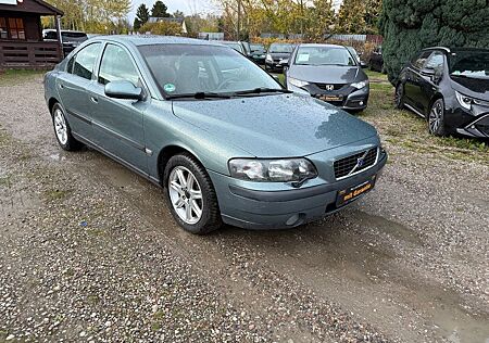 Volvo S60 2.4 Premium *1.Hand*Vollleder*Top*