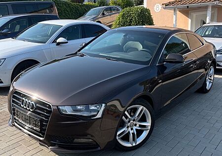 Audi A5 / S-Line/ 8-fach/ Scheckheft gepflegt
