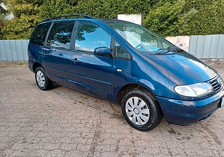 VW Sharan Volkswagen 1.9TDI automatik 7 sitzer