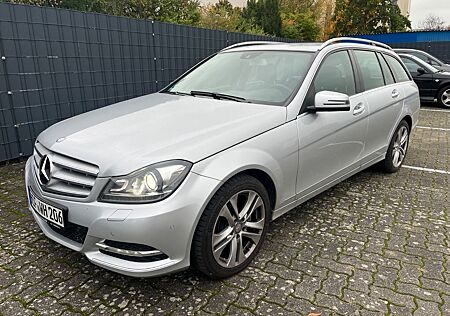 Mercedes-Benz C 220 gebraucht kaufen Mercedes-Benz C 220 CDI T Autom. -