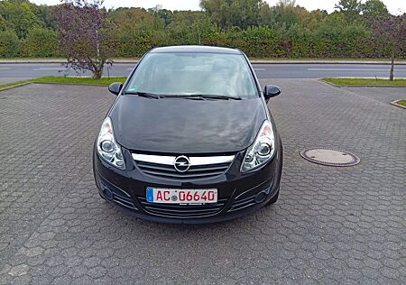 Opel Corsa 1.2 Twinport Cosmo,Tüv Neu