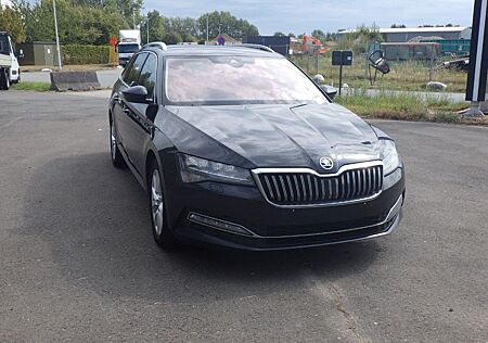 Skoda Superb gebraucht kaufen Skoda Superb (Stock ID 10707)