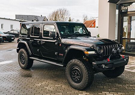 Jeep Wrangler Unlimited Rubicon - 2.0 AT Mopar Umbau