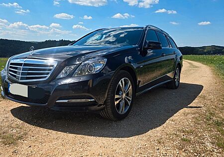 Mercedes-Benz E 350 CGI T BlueEFFICIENCY AVANTGARDE
