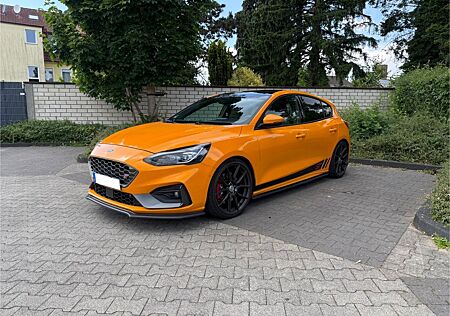 Ford Focus 2,3 EcoBoost ST Styling-Paket ST Styli...