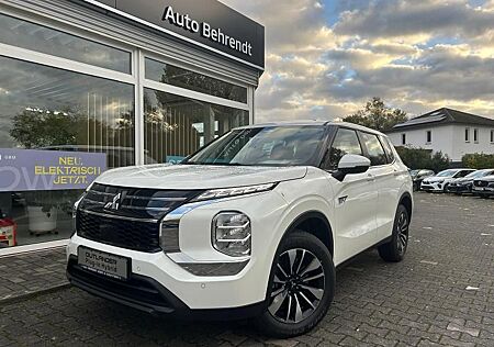 Mitsubishi Plug in Hybrid Outlander Outlander Plug-in Hybrid 2.4L Basis