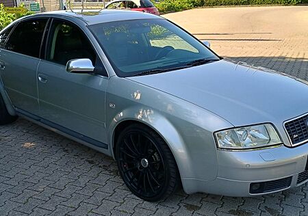 Audi S6 4.2 tiptronic quattro - top Zustand, wenig km