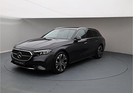 Mercedes-Benz E 300 T de 4M Avantgarde Pano Distronic Ambiente
