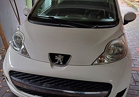 Peugeot 107 Filou 70