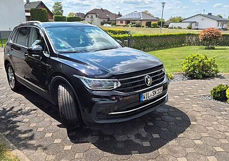 VW Tiguan Volkswagen 1.5 TSI OPF DSG Life Life
