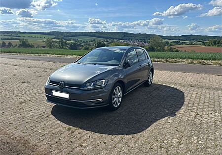 VW Golf Volkswagen 2.0 TDI Join Pano CarPlay 17 Zoll