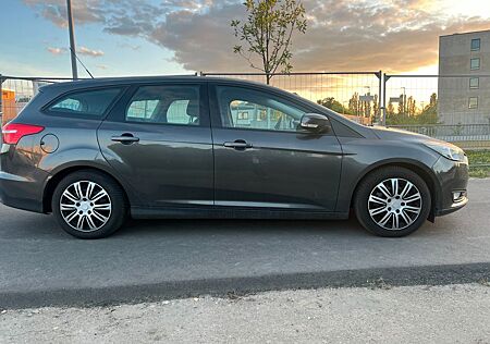 Ford Focus Turnier Business