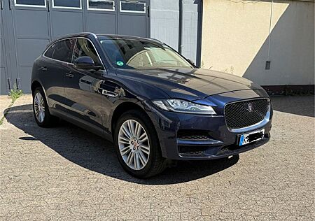 Jaguar F-Pace 30d AWD Portfolio Autom.Panodach