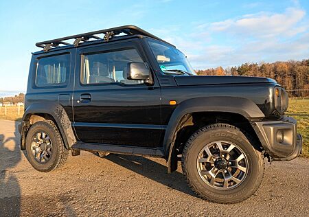 Suzuki Jimny 1.5 ALLGRIP Comfort+ 4Sitzer, AHK,Garantie