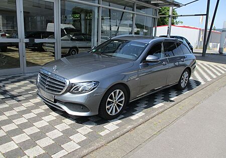Mercedes-Benz E 200 E/Sport- d