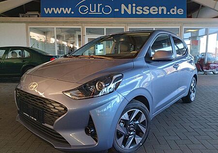 Hyundai i10 1,0 Trend ALU15 KAMERA KLIMA NAVI PDC